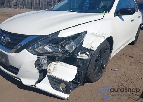 2017 Nissan Altima 2.5 Sr из США, поврежденный, VIN 1N4AL3AP0HC484597